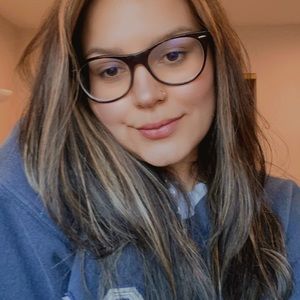 Meet your Posher, Luisa